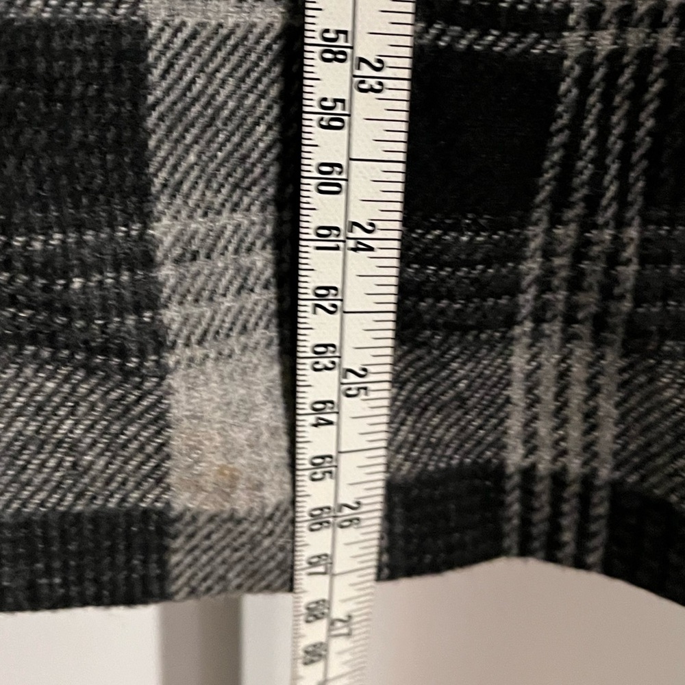 Vintage Gaytown Black & Grey Wool Plaid Skirt β 27β Waist - Picture 5 of 6